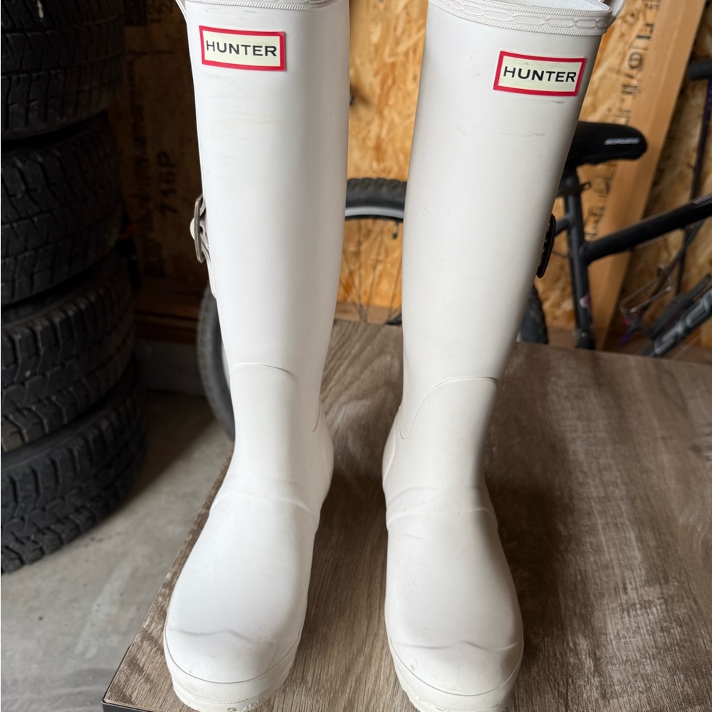 Hunter Cream Rain Boots